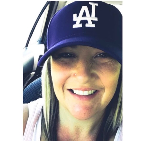 Meet your Posher, Necia - Picture 1 of 1